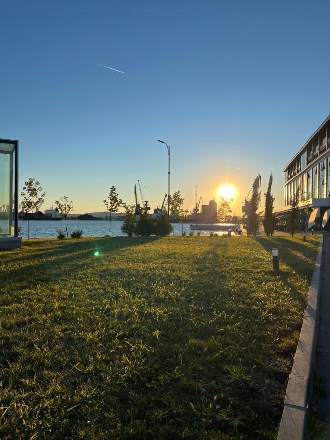 Azzurro Premium Apartment On Bulevard Bogoridi Burgas City Exterior foto